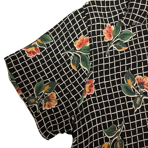 VINTAGE Collared Shirt • Grid and Floral Patterned• US Medium - Picture 6 of 8